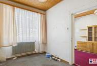 Gepflegtes Haus mit Garten, Garage & Nebengebäuden