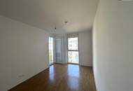 Herrlich helle Familienwohnung mit zwei Balkonen, schönem Badezimmer mit Badewanne-Zentrumsnähe, in 8020 Graz zu mieten!