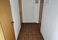 KASERNSTRASSE 19! GÜNSTIGE 2-ZIMMERWOHNUNG!