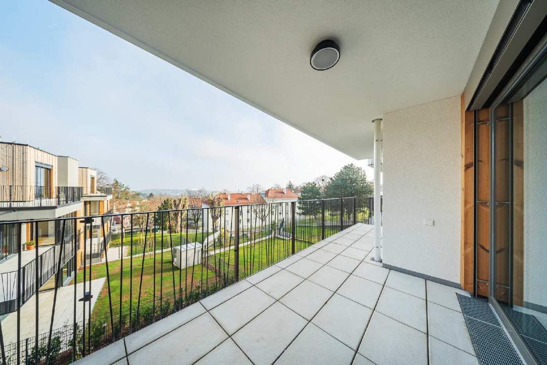 Exklusiver Neubau Erstbezug - 4 Zimmer mit Balkon, Grünblick, Fitness &amp; Garage