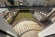 Renovierungsbedürftiges Einfamilienhaus im Zentrum von Knittelfeld mit Carports und Doppelgarage