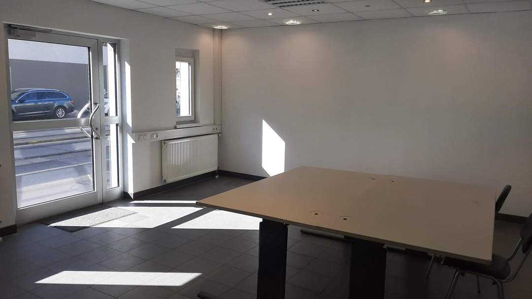 Top Straßenlokal nahe U1 Kagraner Platz zu leistbarer Miete!