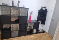 Q11: West-GARTENWOHNUNG mit Kühlung + MÖBELABLÖSE MÖGLICH (VB ~ € 5000)