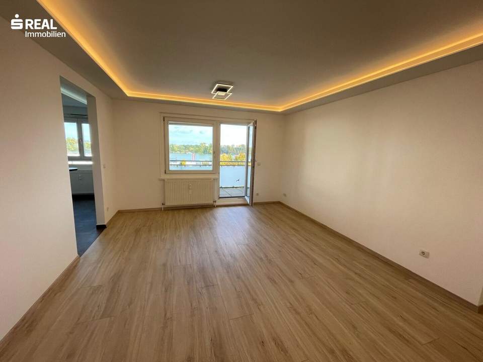 Neu sanierte 3-Zimmer Loggia-Wohnung mit Donau-Weitblick
