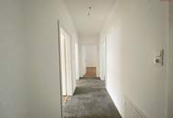 Mitten im Zentrum leben: Stilvoll sanierte 3-Zimmer-Erdgeschoßwohnung - ideal für Familien mit Vorliebe für das Stadtleben, mit Homeoffice-Möglichkeiten