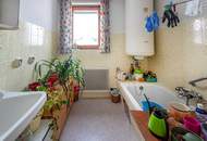 Vielseitige Liegenschaft mit großem Grundstück