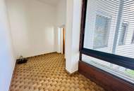 Gepflegte 1,5 Zimmer Wohnung mit Balkon in bester Lage St. Leonhard