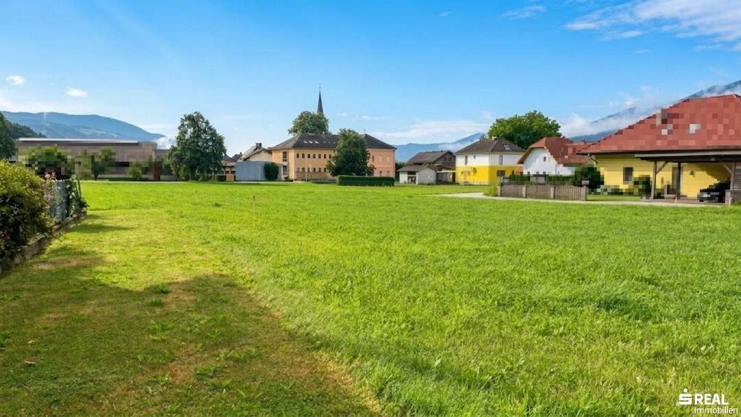 Seltene Gelegenheit! Ebenes Baugrundstück im sonnigen Ort Molzbichl, in unmittelbarer Nähe zur Bezirksstadt Spittal/Drau