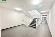 Attraktive 2-Zimmer-Stadtwohnung mit Balkon, Blick auf den Schlossberg und Stellplatz in der Tiefgarage