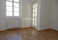 4 Zimmer Wohnung mit Loggia! Unbefristet und Ablösefrei!