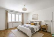 Direkt am Schweizergarten: Schöne 2-Zimmer-Wohnung mit separater Küche