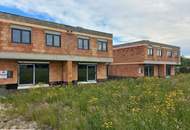 Rohbau Doppelhaushälfte in ruhiger Lage