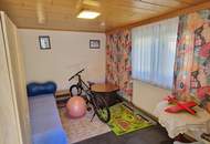 Charmantes, bezugsfertiges Haus mit Garten, Sommerküche und Gästezimmer