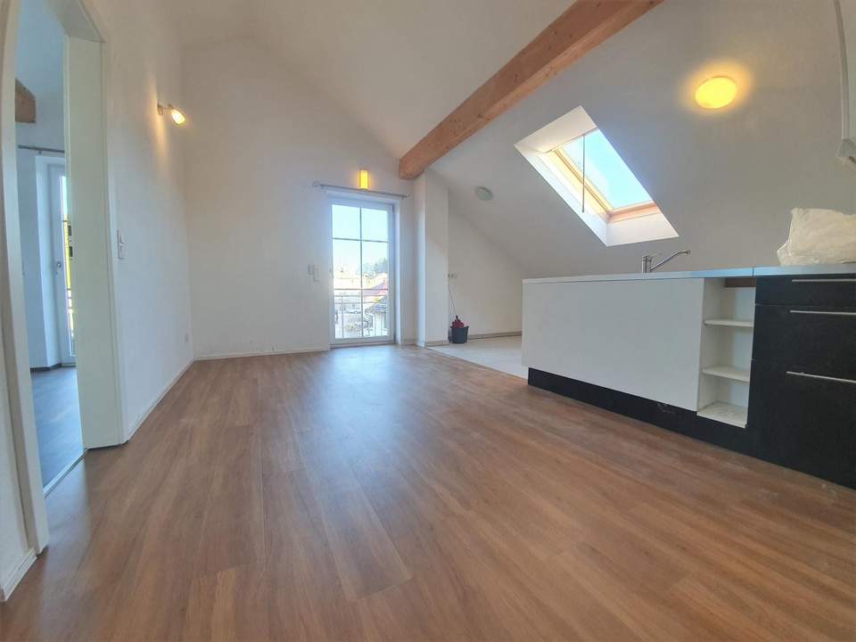 3.Zi.-Wohnung mit Balkon im Zentrum