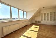 1040! Sehr schöne 4-Zimmer Wohnung mit Terrasse und tollem Blick! UNBEFRISTET!
