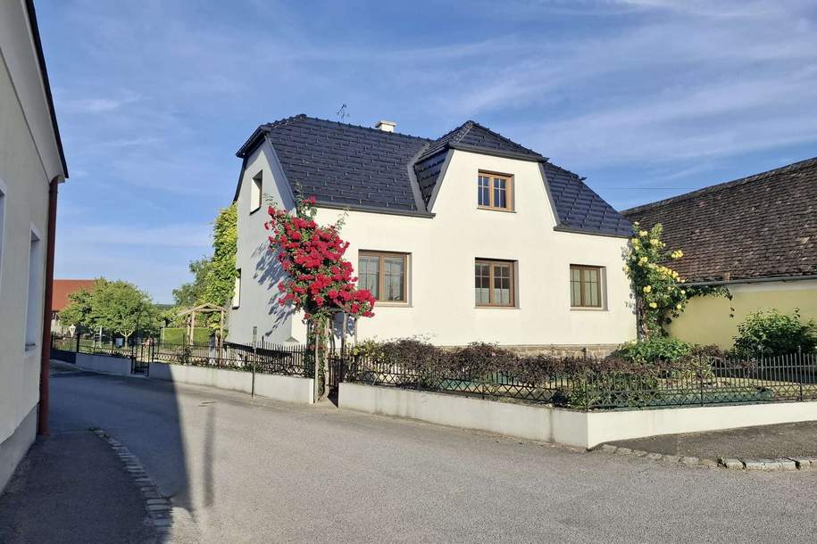 Wochenend-Oase oder Familienglück: Einfamilienhaus mit 82 m2 Wohn- und 515 m2 Grundstücksfläche!, Haus-kauf, 220.000,€, 2083 Hollabrunn