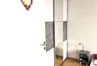 Kuschelwohnung (Fast-Erstbezug) mit großem Balkon und Tiefgarage!