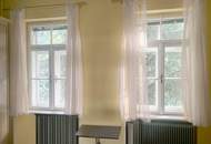 Gediegene Stadtvilla in gutem Originalzustand mit schönem Garten