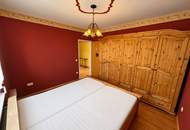 Eigentumswohnung mit ca. 88 m² Wohnfläche, Loggia mit Blick in den Garten und Tiefgaragenstellplatz!