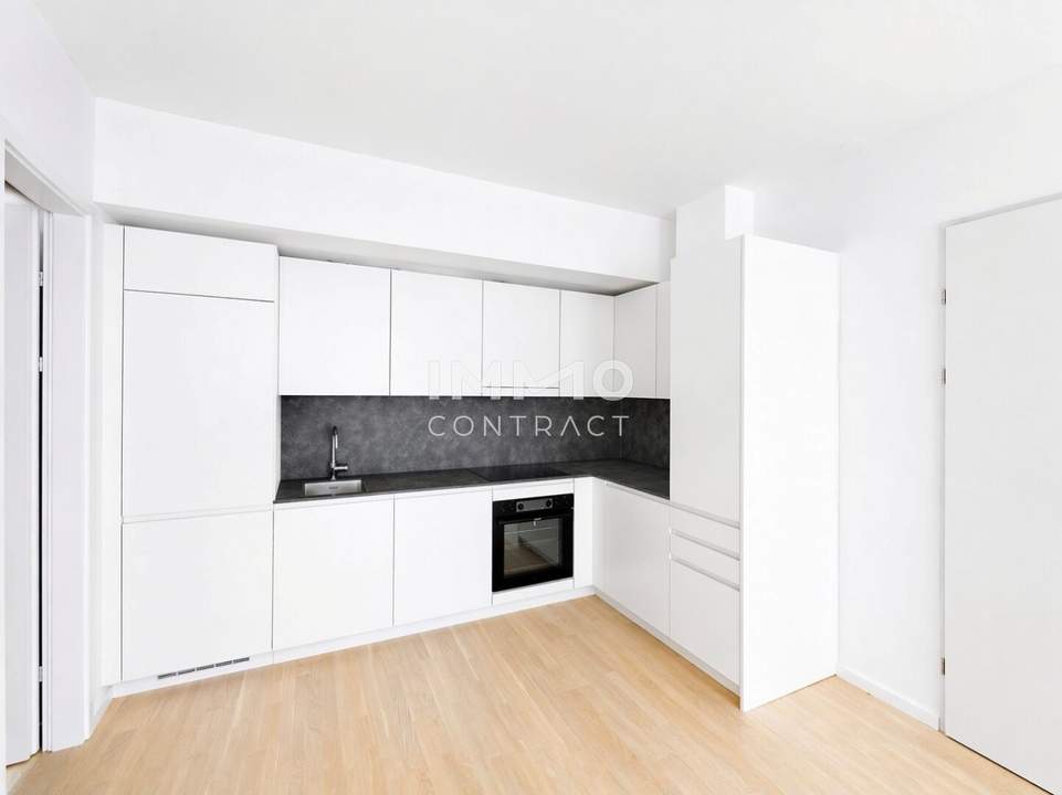 Urban Luxury: DC2 - 42. Floor Panorama View U1 Donauinsel