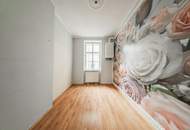 Sanierungsbedürftige Altbauwohnung mit guter Raumstruktur