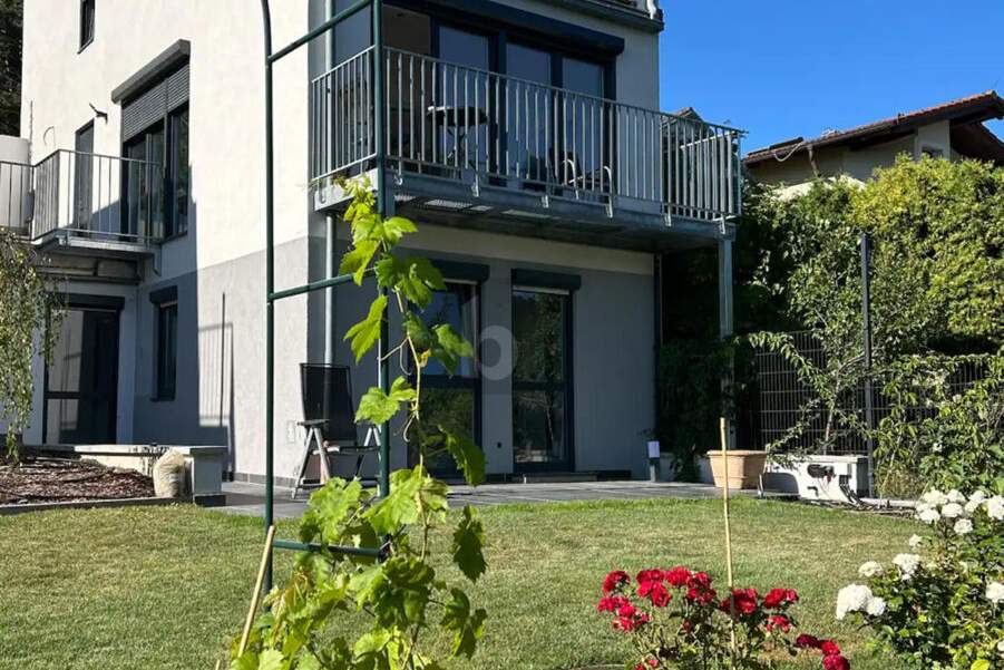 MÖBLIERTER WOHNHIT MIT BLICK AUF DIE WEINBERGE - 1 JAHR, VERLÄNGERUNGSOPTION, Haus-miete, 2.700,01,€, 1190 Wien 19., Döbling