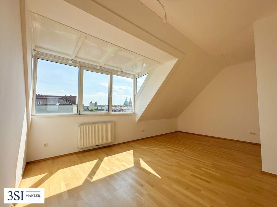 Hell, klimatisiert, großzügig - 2-Zimmer-Dachgeschosstraum in ruhiger Seitenstraße des 10. Bezirks - mit allgemeiner Dachterrasse