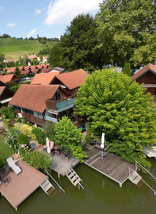 Wunderbares Seehäuschen inmitten der Weinberge