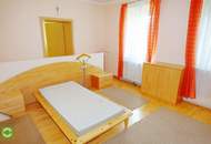 CHRISTOPH CHROMECEK IMMOBILIEN - BAD VÖSLAU / Großau - Zweifamilienhaus mit Werkstatt und Garage!