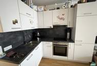 Singles & Paare aufgepasst: 2-Zimmer-Wohnung mit Balkon nahe U1