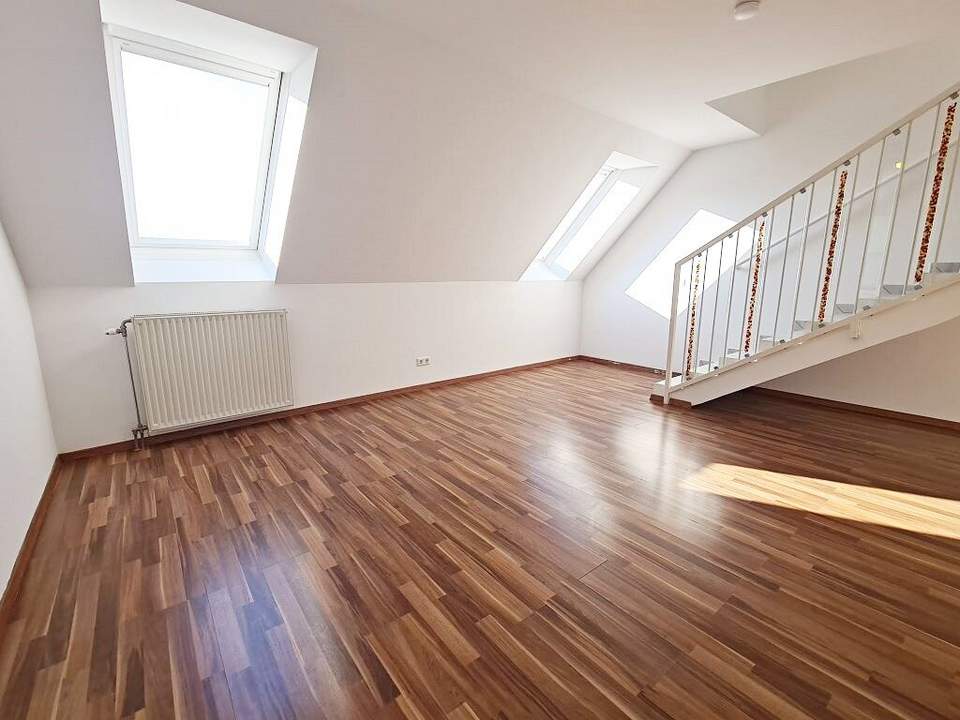 U3-NÄHE, DACHGESCHOSS, sonnige 55 m2 Maisonette, 2 Zimmer, Kochnische, Duschbad, Ruhelage, Meiselstraße