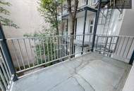 Urban wohnen, überraschend ruhig leben – stilvoll sanierter Altbau mit Lift, Freiflächen und moderner Energietechnik