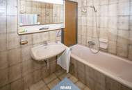 Großzügige 3-Zi-Wohnung mit Loggia &amp; Stellplatz in Mautern – Adaptierungsbedarf!