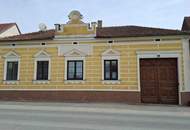 Stilvolles Wohn-Bauernhaus mit Nebengebäuden und Grüngarten!