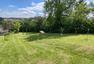 Leben im Grünen: Nachhaltige Liegenschaft mit Bauernhaus viel Land und Selbstversorger-Potenzial!