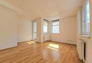 Breitenfelder Gasse: 4-Zimmer Wohnung mit Loggia in toller Lage - 4.OG