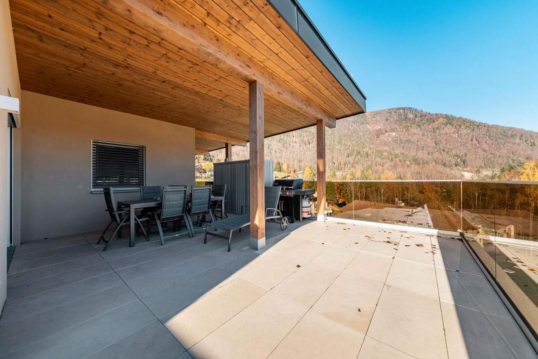 Exklusive 2-Zimmer Penthouse Wohnung mit Seeblick in Thiersee!