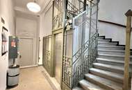 360 TOUR // DACHGESCHOß - WOHNUNG im JUGENDSTILHAUS