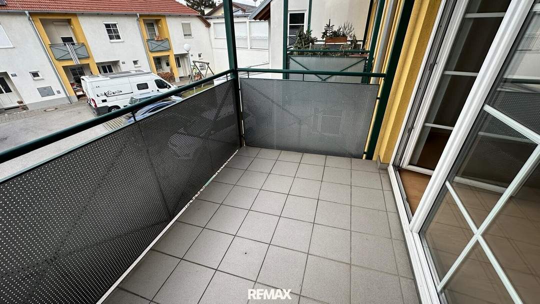 "Zentrumslage, Westbalkon!"