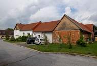 Modernisierter Vierkanthof mit großem Innenhof in ruhiger Lage!!! (Provisionsfrei)