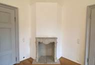 Herrschaftliches Wohnen im Schloss 3 Zimmer Wohnung 155 m² Warmmiete