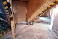 Jackpot - Starten Sie Ihr Business! Bestlage zwischen Schönbrunn und Mariahilferstraße + Traumhaft und überkomplett saniertes Altbauhaus + TOP Geschäftslokal im EG + Potential!