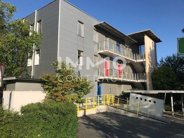 WALTENDORF- SONNENHANG: SCHÖNE HELLE MODERNE 2 ZIMMERWOHNUNG MIT WESTBALKON UND CARPORT