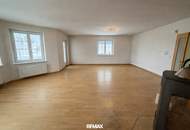 Einfamilienhaus mit gepflegtem Garten und Biotop - Grün-/Ruhelage!