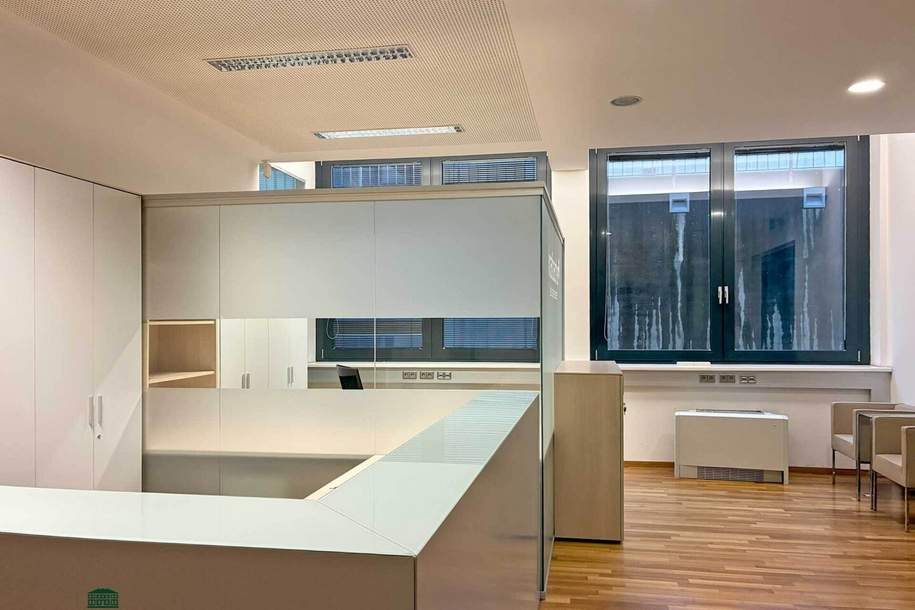 Moderne großzügige Bürofläche, 2 Parkplätze inklusive, Gewerbeobjekt-miete, 3.364,18,€, 5020 Salzburg(Stadt)