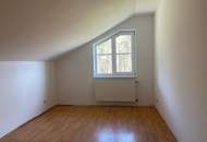 Sonnige Mietwohnung mit Balkon! 3-Zimmer-Wohnung! Neu renoviert!