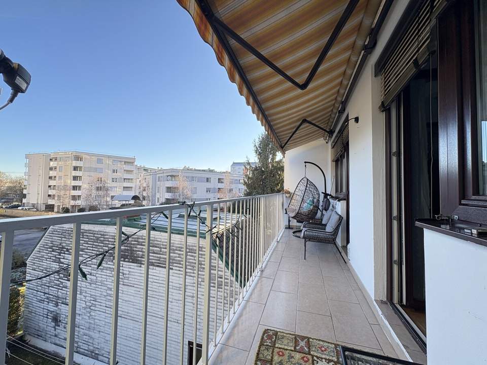 3-Zimmerwohnung mit ca. 80 m², 2 Balkonen, zentrumsnah, auch für WG geeignet!