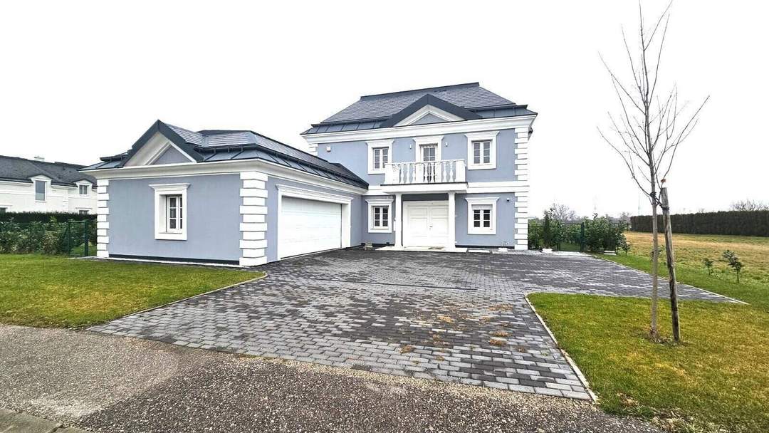 Exklusive Villa in Ebreichsdorf: Ihr Traumhaus mit Garten, Pool und 5 Zimmern!