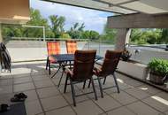Gepflegte Eigentumswohnung mit großer Terrasse mit Seeblick!