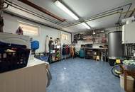 HOCHWERTIGES EINFAMILIENHAUS IN TOLLER LAGE - MIT POOL & EIGENGRUND